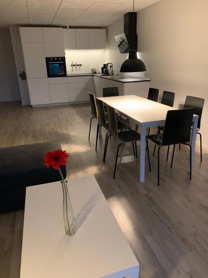 Lokk-Inn Apartments Northdepil Luaran gambar